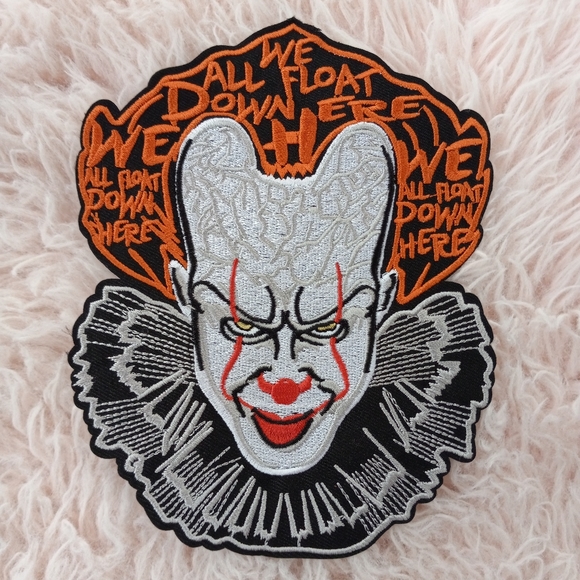 Hot Topic Other - SOLD OUT! 💀 Pennywise- IT killer clown XL fully embroidered iron-on patch! Rare